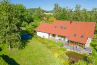 Familien-apartment mit Blick auf den Bayerischen Wald! Hotel di Bogen