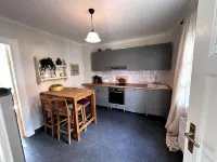 Cozy cottage on the outskirts of Hamburg with garden and good connections Hotels in Borstel-Hohenraden