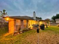 Lovely 4-bedroom house with AC in Round Rock
