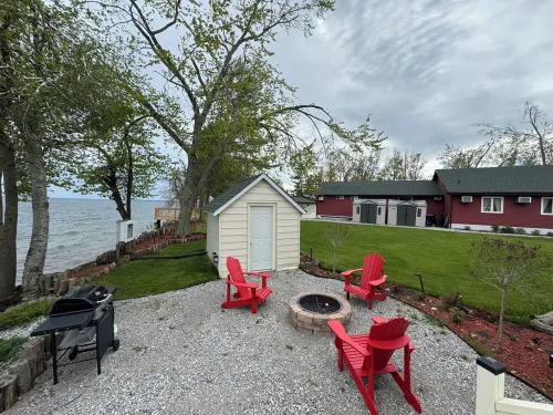Lakeview President suite on Private island