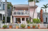 BALBOA ISLAND Retreat 3Bed 2Bath [Downstairs] Các khách sạn gần Sherman Library & Gardens