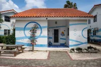 Oceanfront Bungalow 3 BR 3 Bath w/glorious views! Hotels in Westpunt