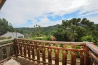 Otima localização,para sentir o verdadeiro clima de Monte verde, chale familia.