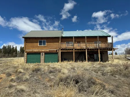 Terrific 4-bedroom cabin in Fairplay