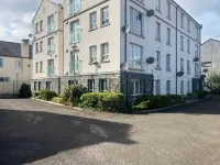 Ebrington Apartment - Walk across the Peace Bridge to Derry City Centre! Hotel a 