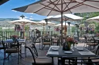 Platinum Rated Luxury Home-Easy Walk to Lift! Hotels in Edwards