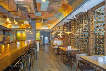 Old Town Boutique Hotel