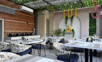 Hotel Mahadev Rishikesh