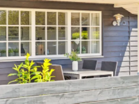 "Ekatarina" - 125m from the Sea