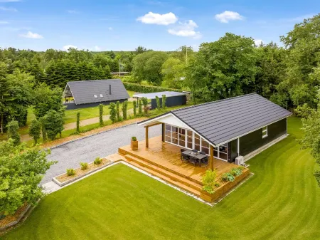 "Skip" - 300m to the Fjord