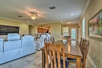 Bright Bayfront Home < 2 Mi to Hernando Beach! - 3-Star