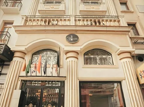 Marmara Deluxe Hotel