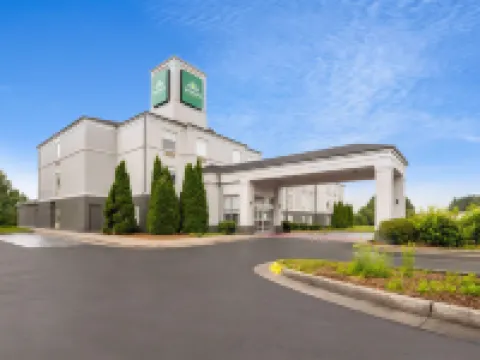 Wingate by Wyndham Dublin Near Claytor Lake State Park Hoteles en Condado de Pulaski