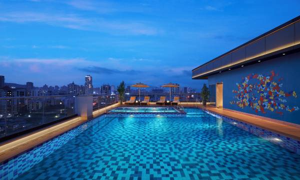 Vivanta Thane LBS Road