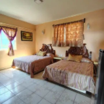 拉爾嘉海灘瑪貝拉酒店 酒店