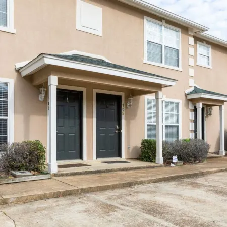 Bulldog Academy 2bd 2ba Townhome Near MSU