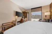 Cambria Hotel Portland - Pearl District Hotels near Portland Union Station