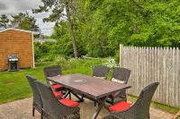 Near Craigville Beach and Main St! Sunny Cottage - Homestays