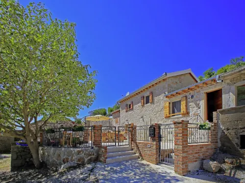 Holiday Home in Starigrad with Sea View - 3-Star