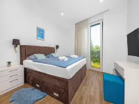 Villa with Pool, Game Room, Garden - 3-Star