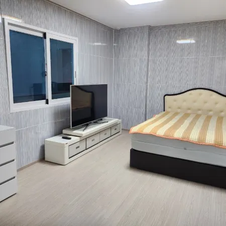 Yeosu Art Village 705 Pension