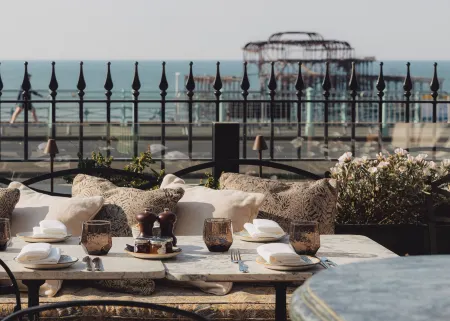 No.124 by GuestHouse, Brighton Отели рядом с достопримечательностью «University of Brighton Art Gallery»