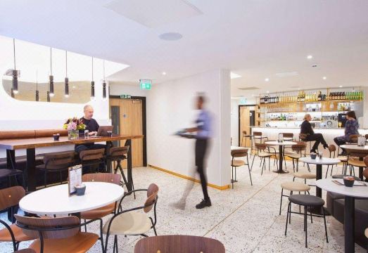 3. 더 Z 호텔 트..