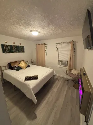 Queen Jacuzzi Suite Hotel a 