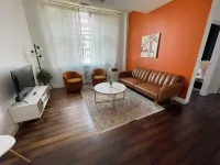 Cozy Highrise 2 br Apt - Downtown Memphis!