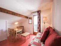 Apartment in Joue du Loup Near Mountains Hoteles en Le Dévoluy