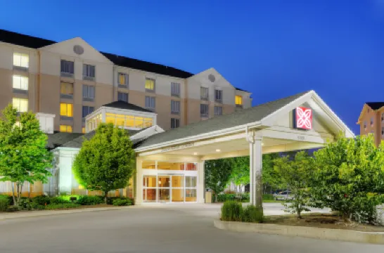 Hilton Garden Inn Toronto/Burlington Hotels near Burlington City Hall