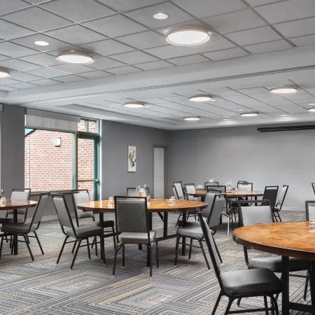 Homewood Suites by Hilton Hartford South-Glastonbury Отели рядом с достопримечательностью «Капитолий штата»