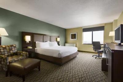 Holiday Inn & Suites DULUTH-DOWNTOWN by IHG Hotels in Duluth