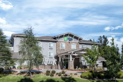 Holiday Inn Express & Suites SAN DIMAS by IHG Hotel a Los Angeles