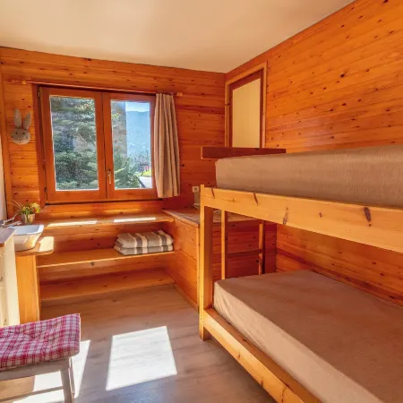 Hostal Xalet Refugi Pere Carné - Hostel