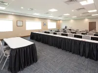 Holiday Inn Express & Suites PORTAGE by IHG Hotels in Portage