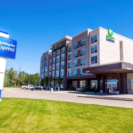 Holiday Inn Express RED DEER NORTH by IHG