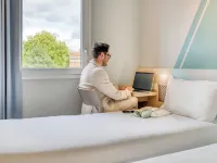 Ibis Budget Orly Chevilly Tram 7 Hotels in Chevilly-Larue