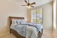 Near Parks & Golf: Maricopa Home w/ Covered Patio! - 3 stjerner