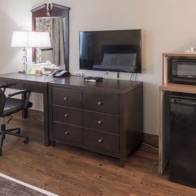 Comfort Room 2 Queen Beds, Non Smoking Ocean Reef Hotel Promo Code