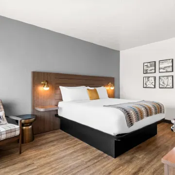Maverick Hotel Eugene Near University, Ascend Hotel Collection Hotels near Autzen Stadium