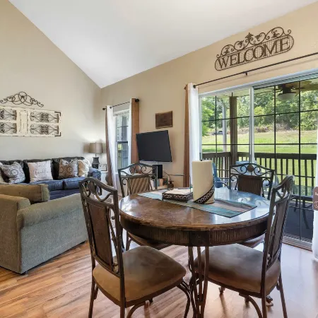 Scenic Spot Vacation Property