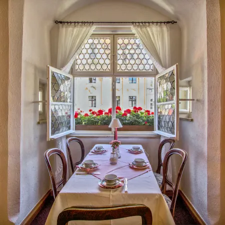 Hotel Adler