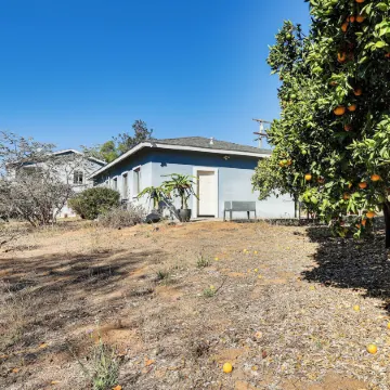 Hike, Sip & Explore: Couples Retreat in Fallbrook