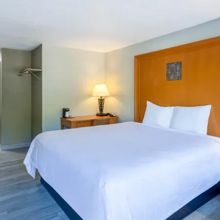 Motel 6 - Aberdeen, WA