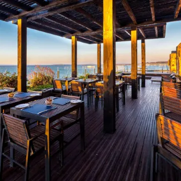 Radisson Blu Acqua Hotel and Spa Concon Отели в г. Конкон