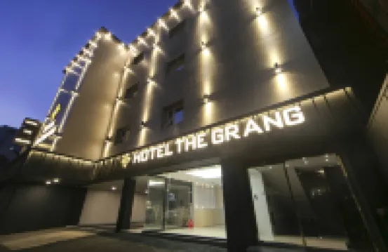 Hotel Thegrang Daeyeon Hotel dekat Pukyong National University