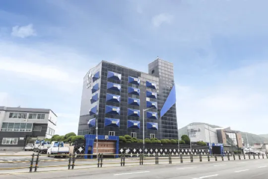 Busan Dadaepo One Hotel Отели рядом с достопримечательностью «Морской пляж Тадэпхо»