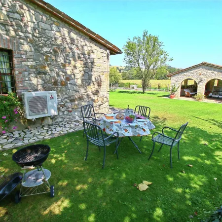 Cottage in Todi with Pool and Sauna