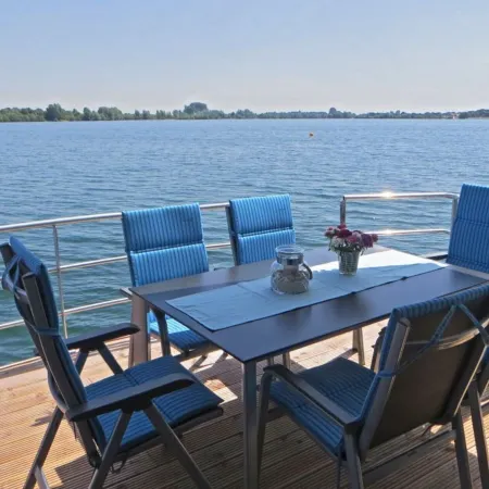Hausboot am Xantener Nordsee
